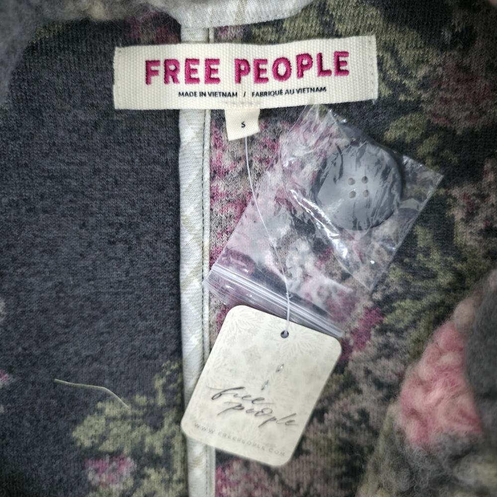 Free People Bali Sweet Attractions Sherpa Trench Coat Floral Sz Small NWT - Picture 11 of 11